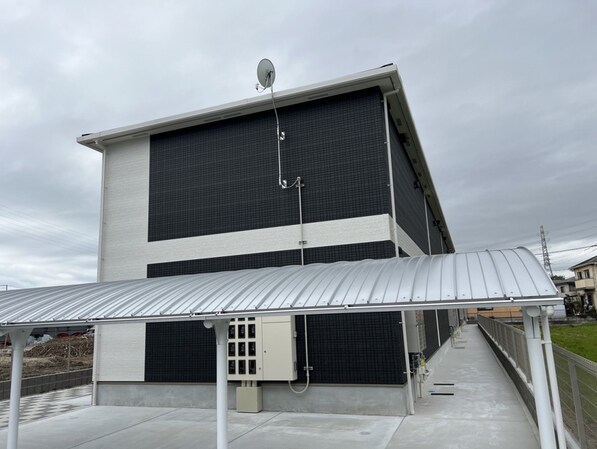 コントレイル糸引の物件外観写真